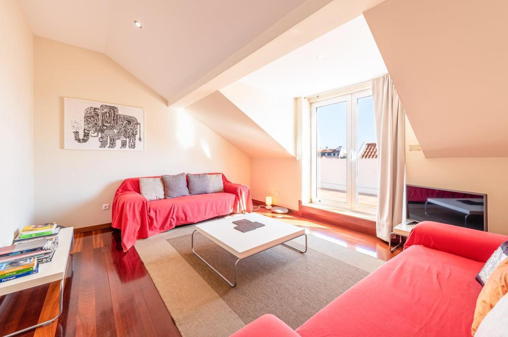 Guestready - Rare Terrace Apt, Historic Center Apartment Lisbon Bagian luar foto