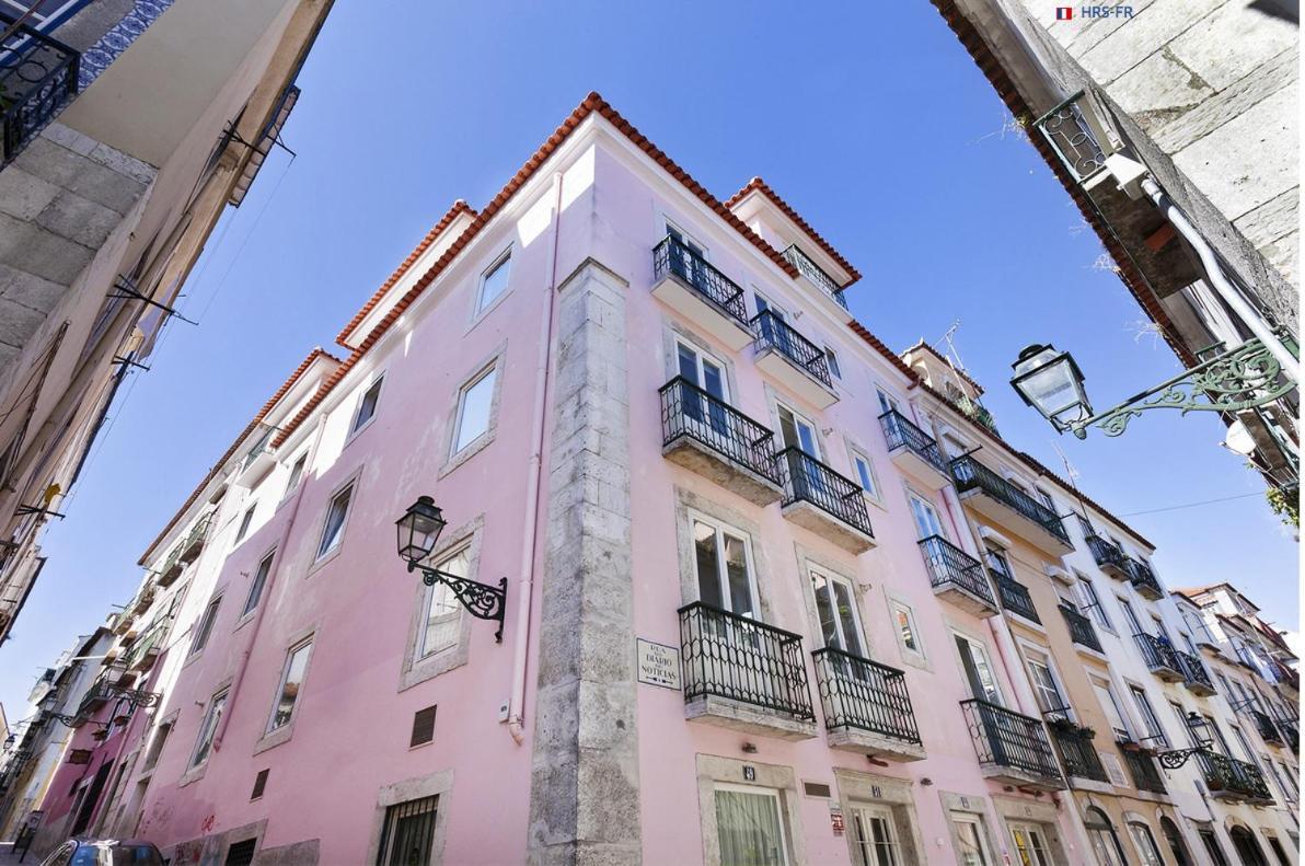 Guestready - Rare Terrace Apt, Historic Center Apartment Lisbon Bagian luar foto