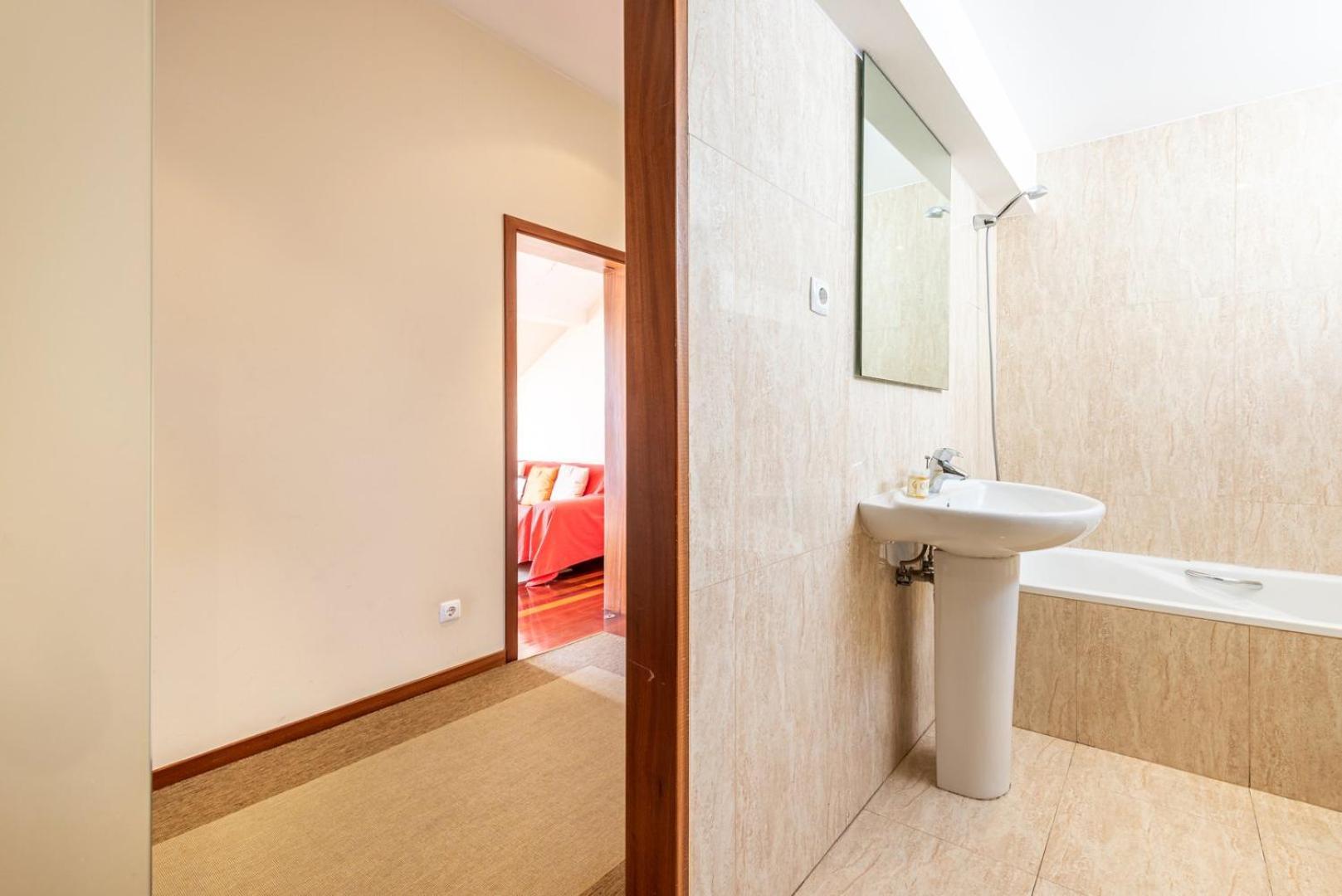 Guestready - Rare Terrace Apt, Historic Center Apartment Lisbon Bagian luar foto